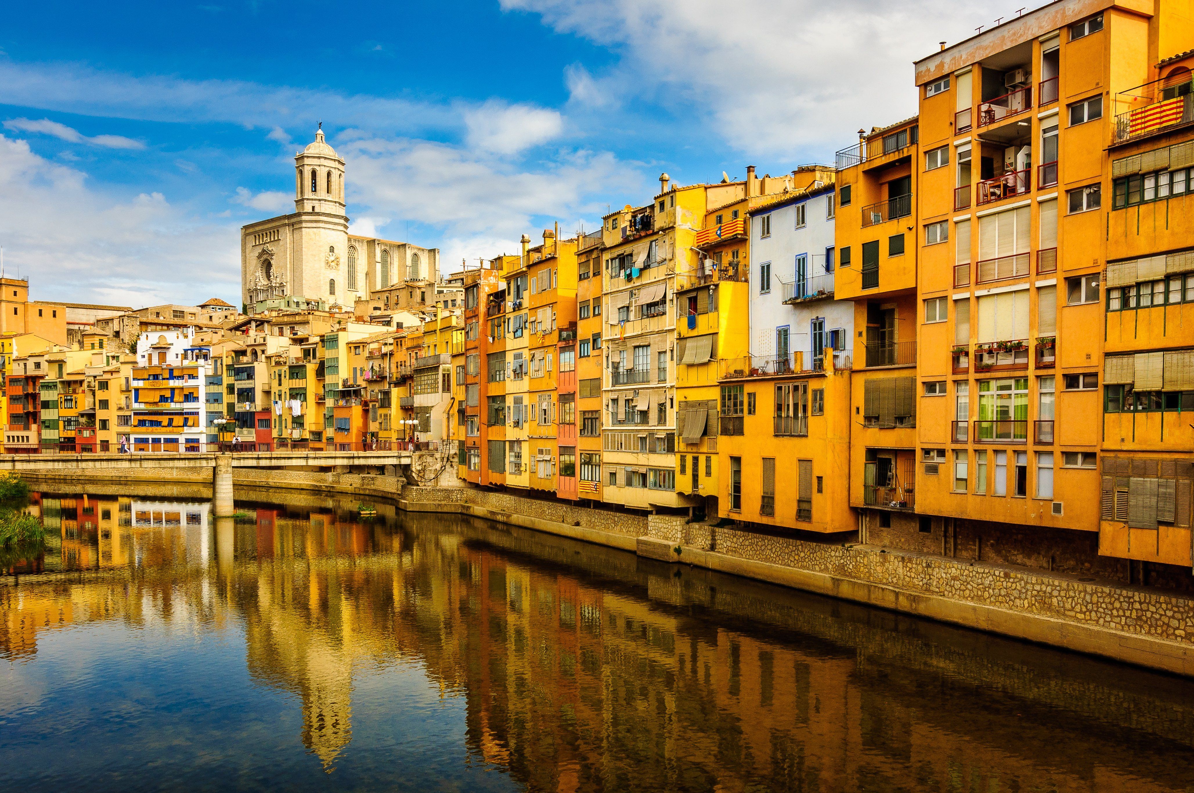Vistes com les del riu Onyar ajuden Girona a ser una de les ciutats més populars a la xarxa Vistes com les del riu Onyar ajuden Girona a ser una de les ciutats més populars a la xarxa