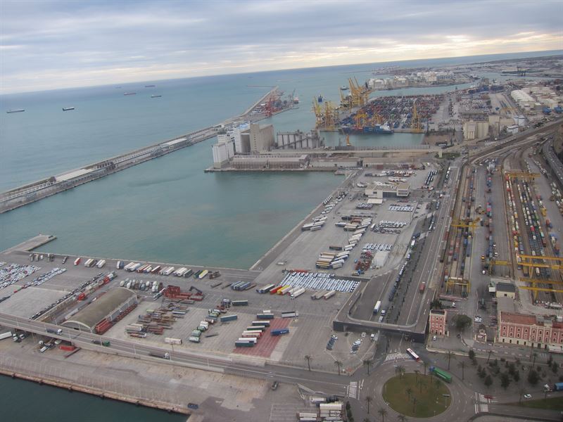 El Port de Barcelona decideix l'ampliació del moll adossat El Port de Barcelona decideix l'ampliació del moll adossat