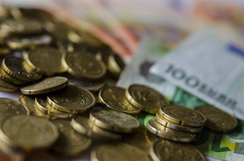L'objectiu de dèficit per a les autonomies és del 0,1% del PIB el 2019 | iStock L'objectiu de dèficit per a les autonomies és del 0,1% del PIB el 2019 | iStock