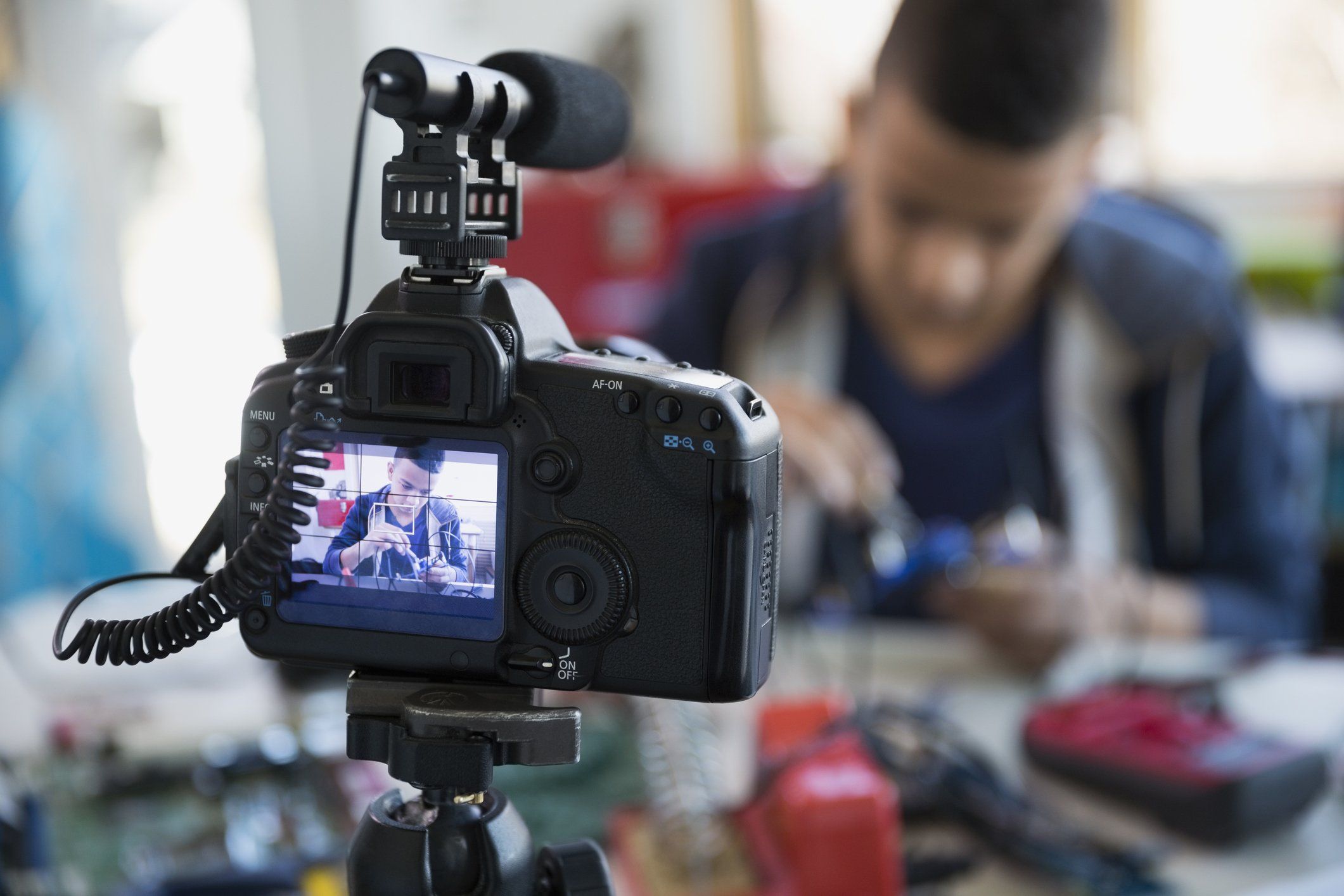 Broadcasting videos on networks generates anxiety, curiosity and provides a good hook Broadcasting videos on networks generates anxiety, curiosity and provides a good hook