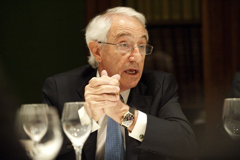 Miquel y Costas eleva els beneficis Miquel y Costas eleva els beneficis