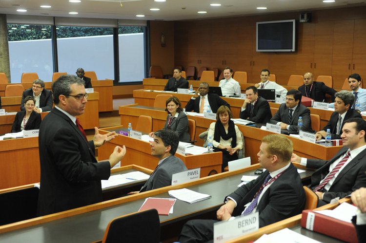 Un curs impartit a directius a Barcelona