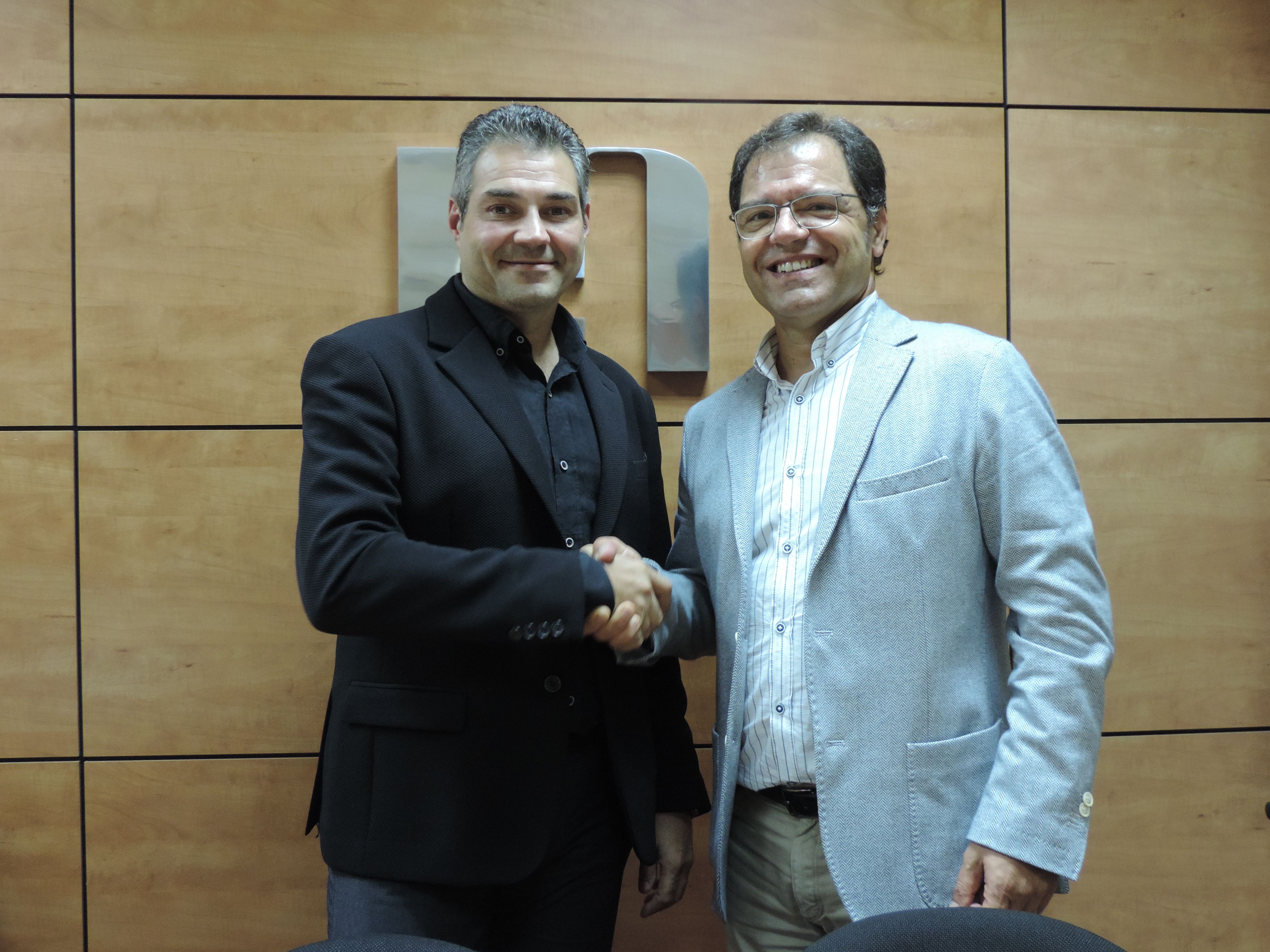 Joan Domènech és ratificat com a president de la UEA Joan Domènech és ratificat com a president de la UEA