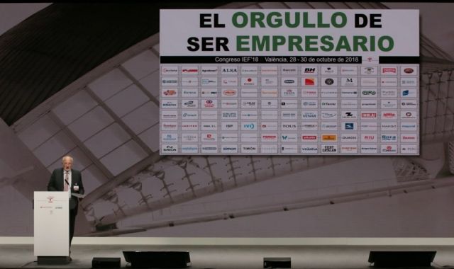 Juan Roig, durant la seua ponència al Congrés d'Empresa Familiar | @sandragimena