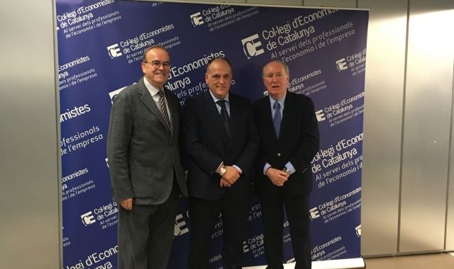 Anton Gasol, Javier Tebas i José Ma Gay de Liébana al Col·legi d'Economistes | VC