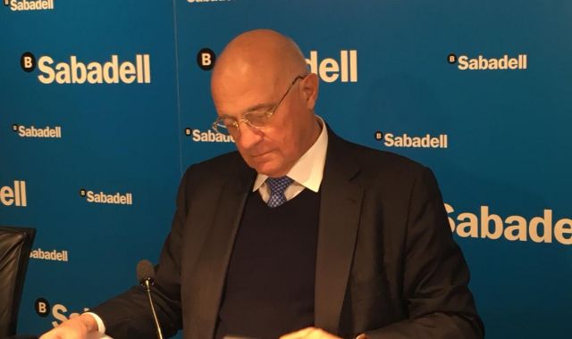 Josep Oliu abans de la presentació de resultats del Banc Sabadell | VC
