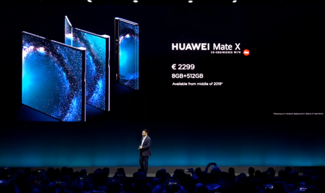 Richard Yu de Huawei presenta el Mate X