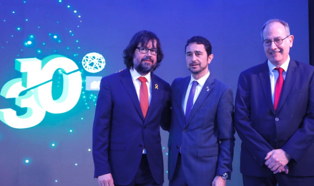 El conseller Damià Calvet i el president de FGC, Ricard Font, presenten l'estratègia de la companyia de cara al 2030