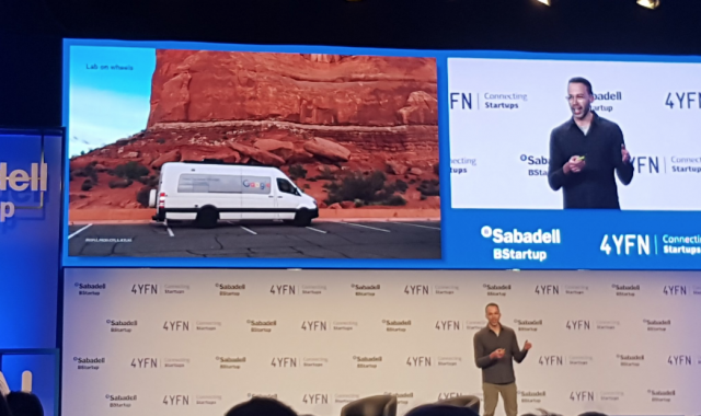 Jens Riegelsberger, de Google, durant la ponència al 4YFN