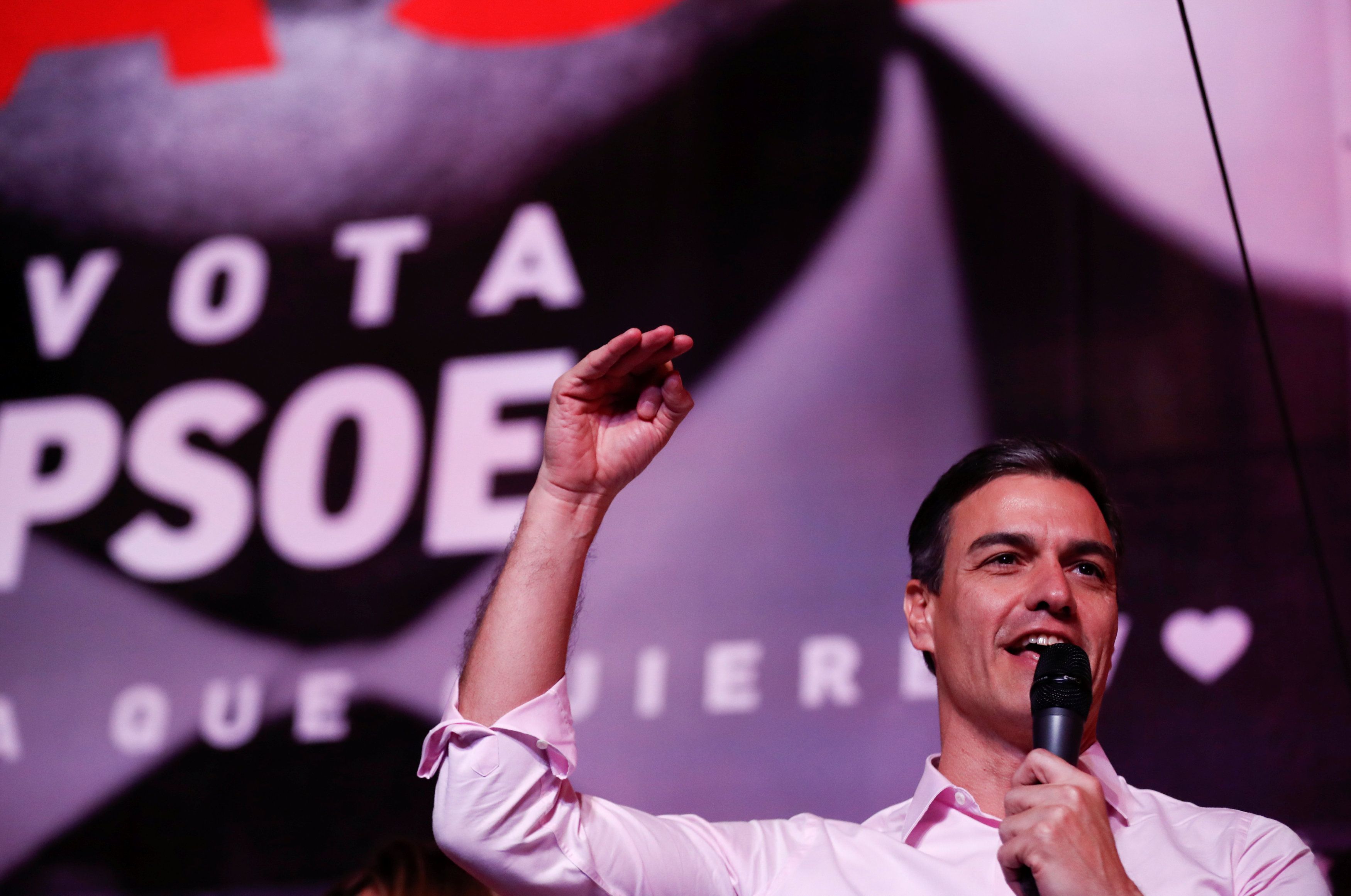 Pedro Sánchez valorant el resultat electoral davant de militants a Ferraz | ACN Pedro Sánchez valorant el resultat electoral davant de militants a Ferraz | ACN
