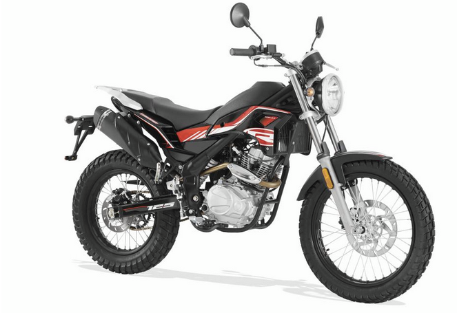 Rieju saca nueva moto y prevé cerrar el año con un 25% més de producció en todos sus modelos | Cedida Rieju saca nueva moto y prevé cerrar el año con un 25% més de producció en todos sus modelos | Cedida