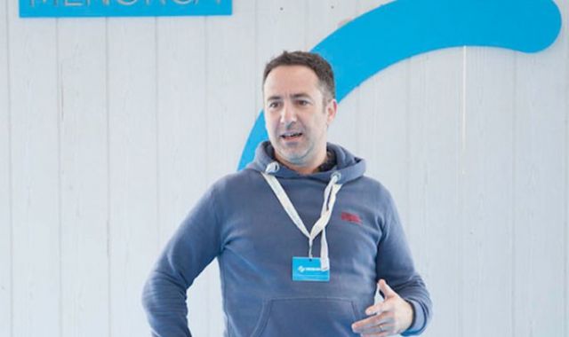 Jorge Marín, cofundador i CEO de Robin Data Hood, durant el Decelera Menorca