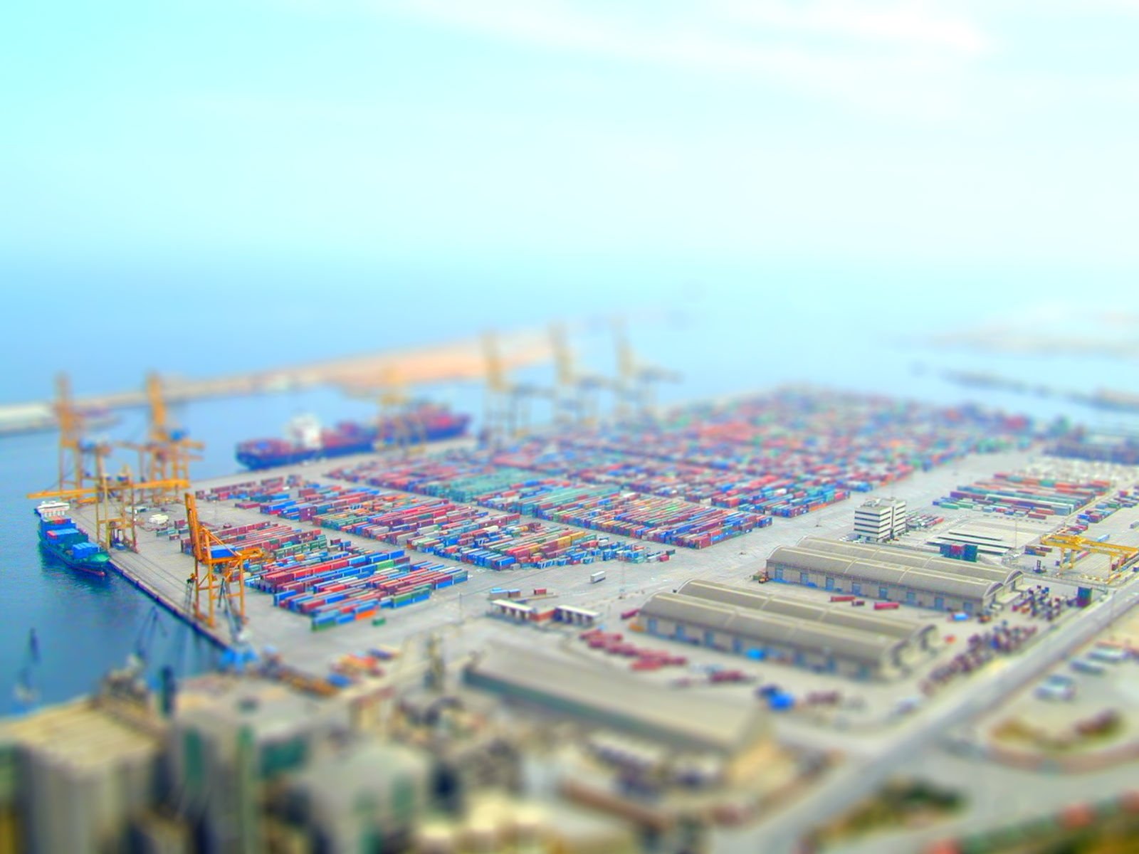 Imagen en miniatura del puerto de Barcelona Imagen en miniatura del puerto de Barcelona