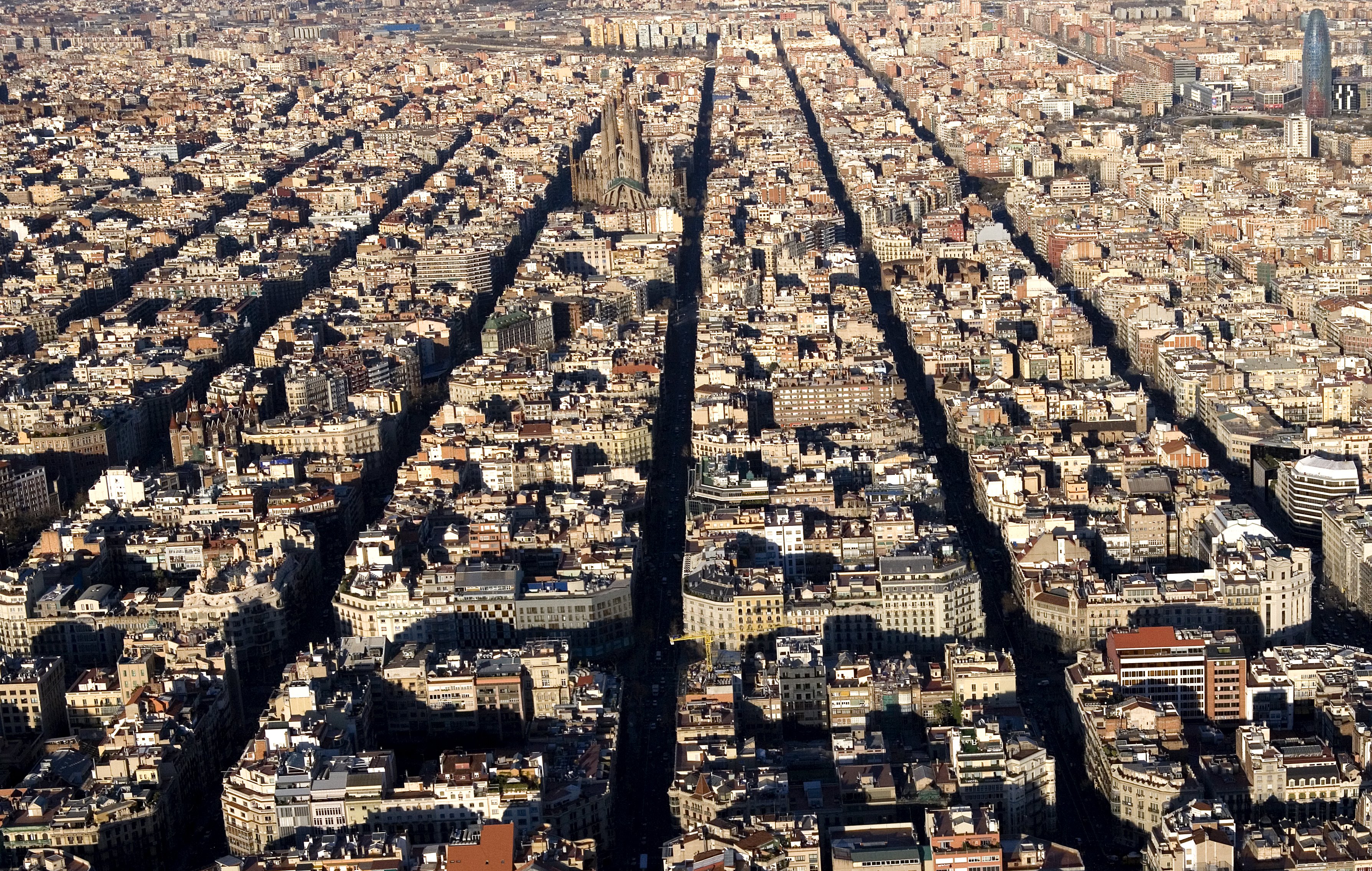 Panoràmica de l'Eixample de Barcelona Panoràmica de l'Eixample de Barcelona