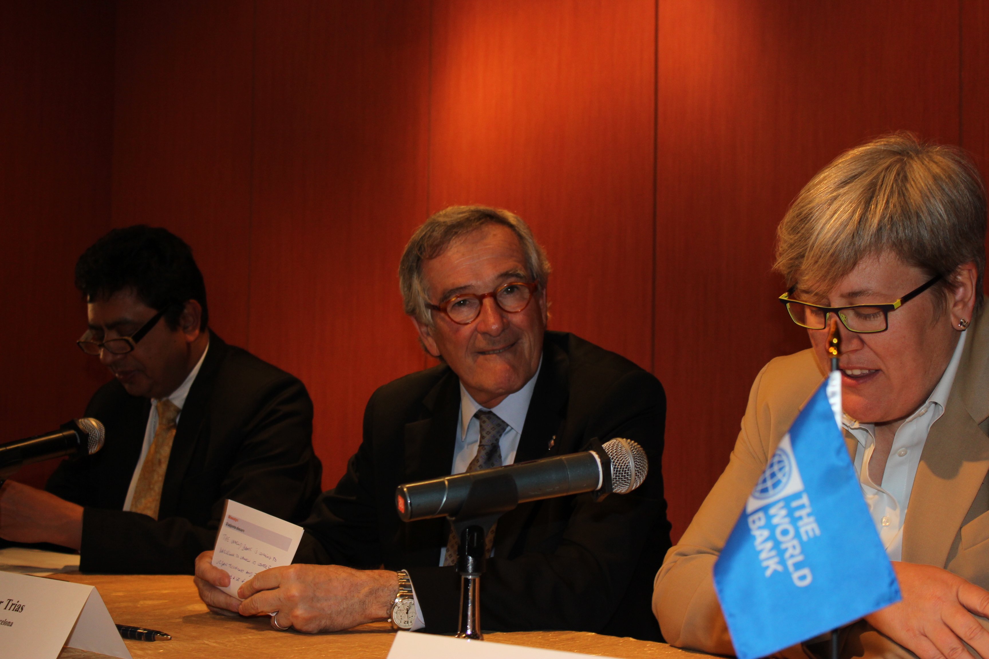 El alcalde Xavier Trias con la vicepresidenta del Banco Mundial para el Desarrollo Sostenible, Rachel Kyte