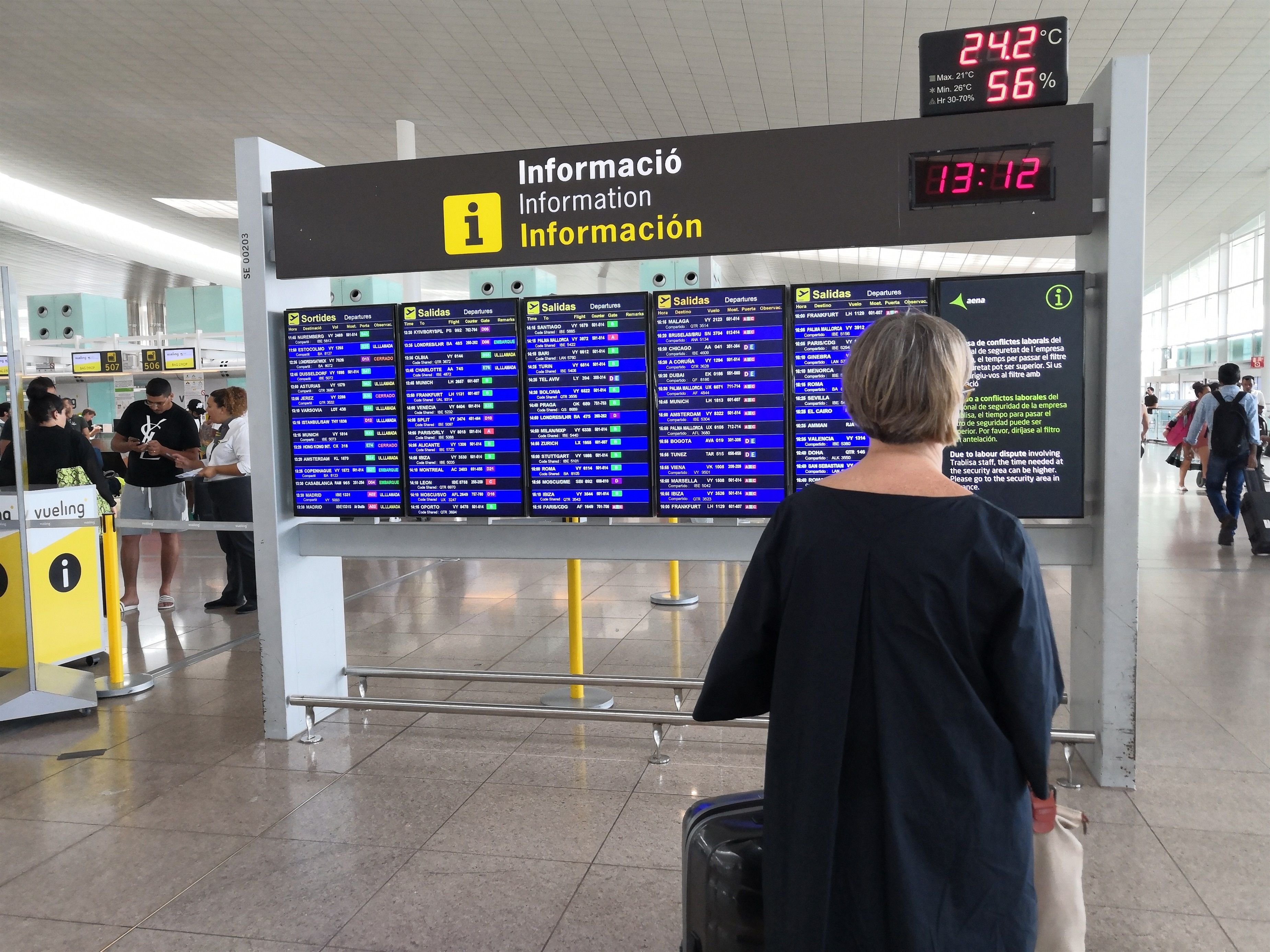 Imagen de los paneles de informaciónd el aeropuerto de Barcelona | EP Imagen de los paneles de informaciónd el aeropuerto de Barcelona | EP