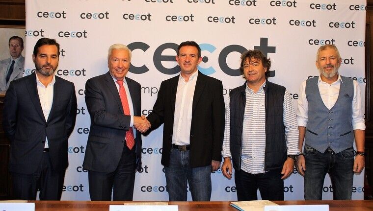 El Gremi de Rellotgers i Joiers de Terrassa signen el conveni amb la Cecot | Cecot El Gremi de Rellotgers i Joiers de Terrassa signen el conveni amb la Cecot | Cecot