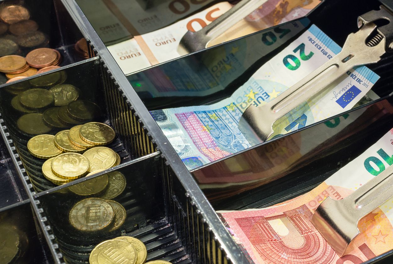 L'economia espanyola creix una dècima inferior a l'estimada per al primer trimestre | iStock L'economia espanyola creix una dècima inferior a l'estimada per al primer trimestre | iStock