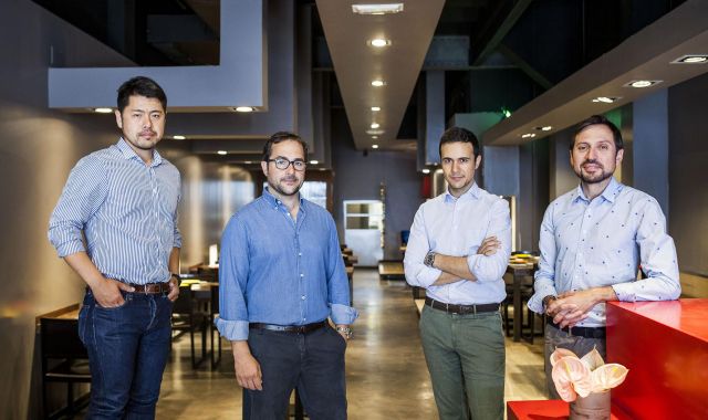 D'esquerra a dreta, Naoyuki Haginoya, Borja Molina Martell Ramis, Juan Molina Martell Ramis, Ramón Jiménez López