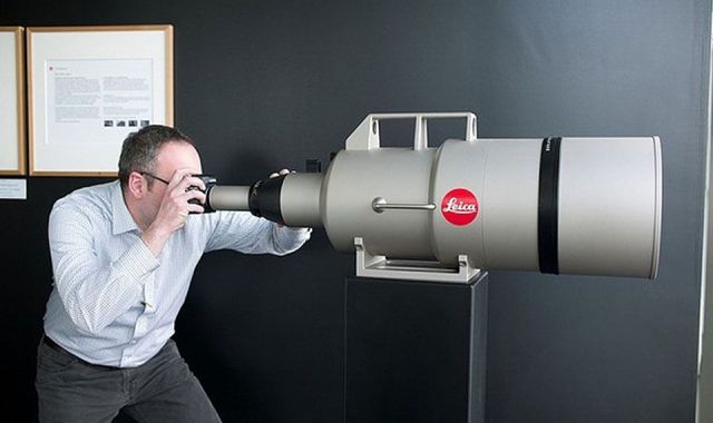 El teleobjectiu de 2 milions de dòlars de Leica