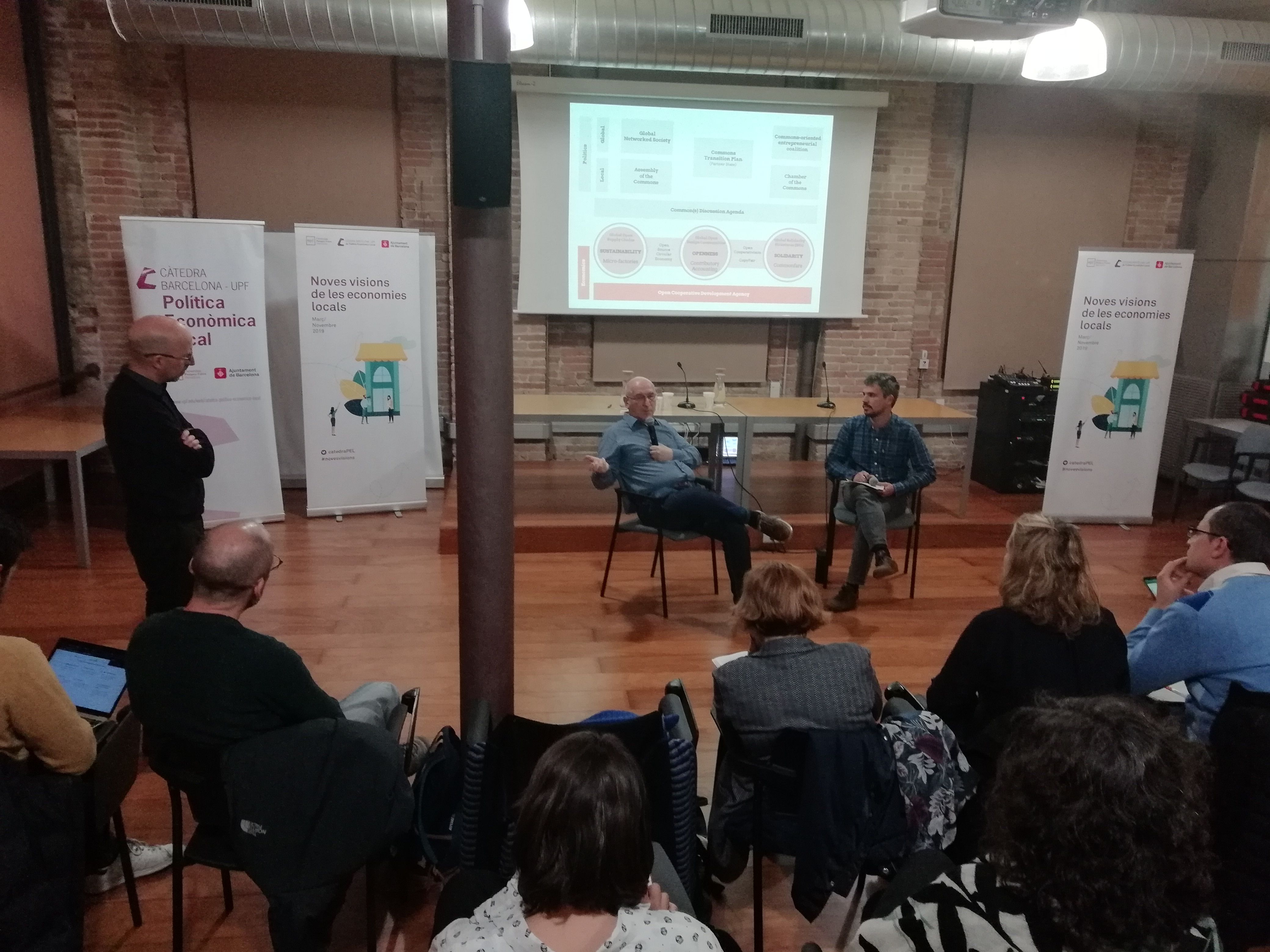 Michael Bauwens, fundador de la Fundación P2P, habla de economía colaborativa en una charla organizada por Barcelona Activa y la UPF | Cedida Michael Bauwens, fundador de la Fundación P2P, habla de economía colaborativa en una charla organizada por Barcelona Activa y la UPF | Cedida
