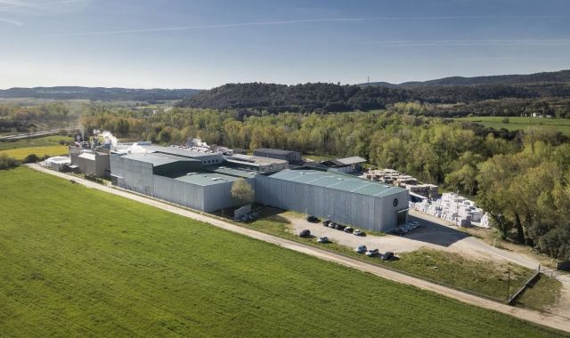 La planta d'LC Paper a Besalú | Cedida La planta d'LC Paper a Besalú | Cedida
