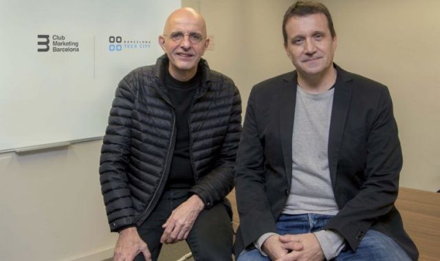 Lluís Tuesta, presidente del Club Marketing Barcelona, y Miquel Martí, CEO del Barcelona Tech City, escenifican el acuerdo | Cedida Lluís Tuesta, presidente del Club Marketing Barcelona, y Miquel Martí, CEO del Barcelona Tech City, escenifican el acuerdo | Cedida