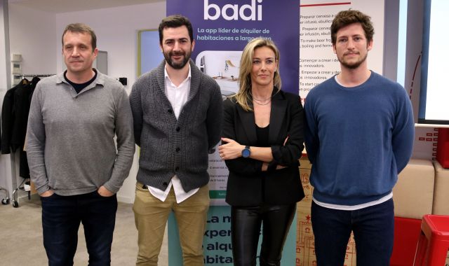 El conseller delegat del Barcelona Tech City, Miquel Martí; el CEO de Housfy, Albert Bosch; la CEO de Savills Aguirre Newman Barcelona, Anna Gener; i el CEO de Badi, Oscar Pierre | ACN