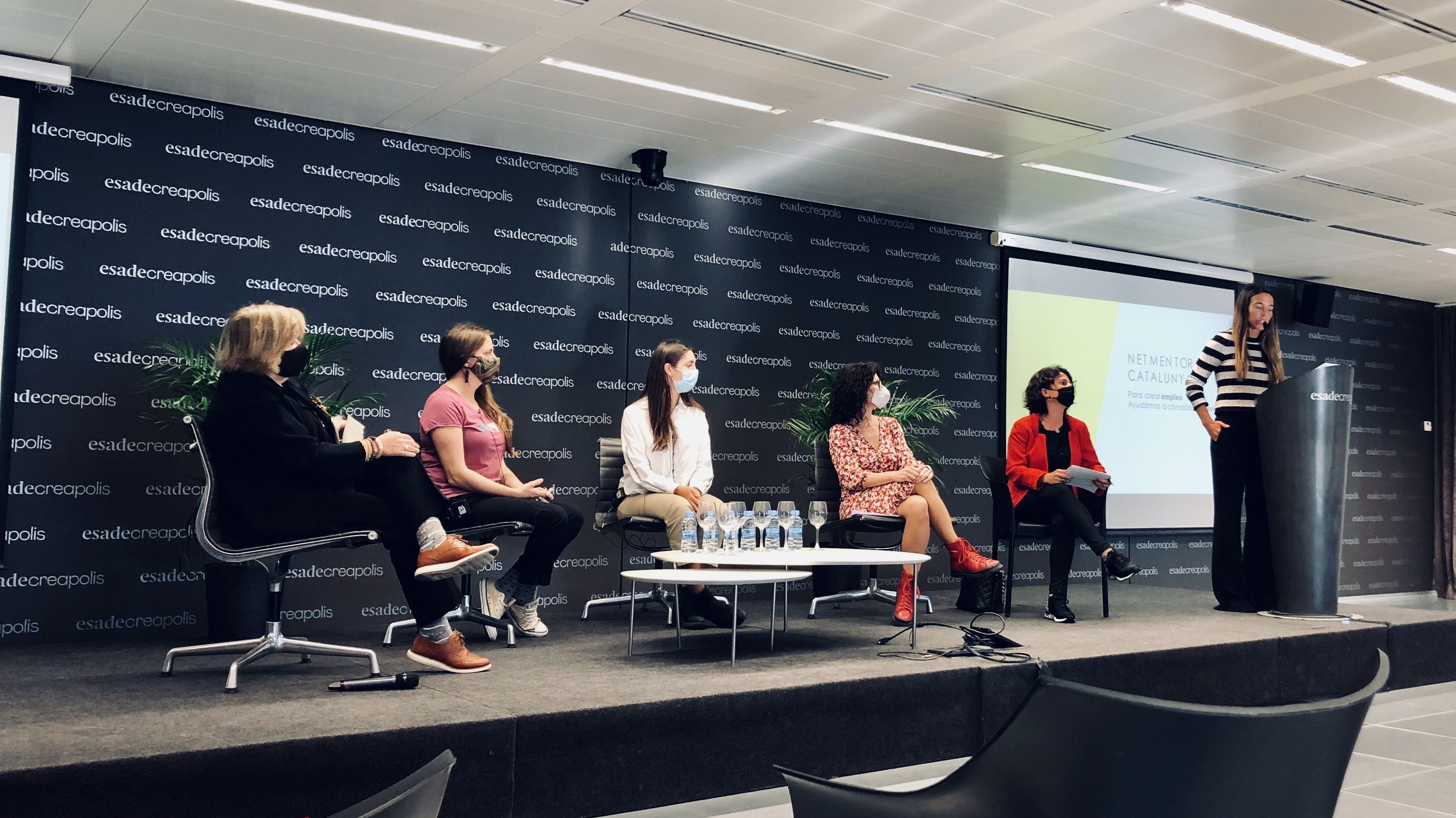 Netmentora Catalunya y Women Evolution presentan el decálogo | Cedida