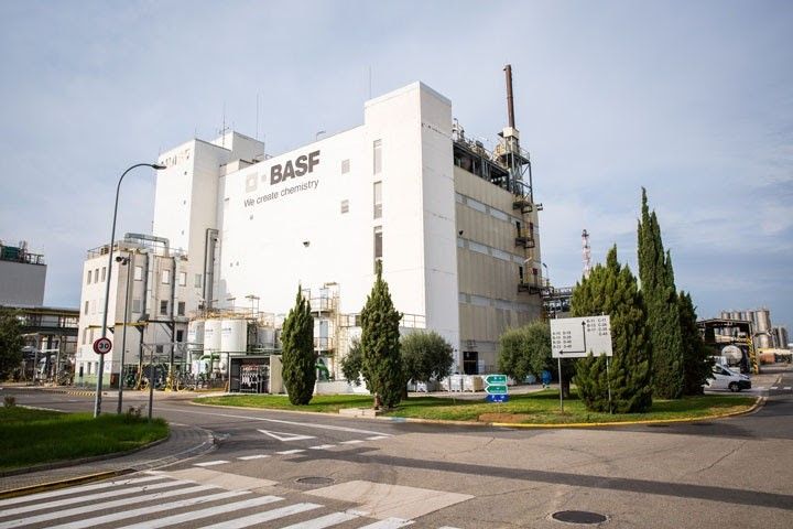 La planta de BASF a Tarragona | EP La planta de BASF a Tarragona | EP