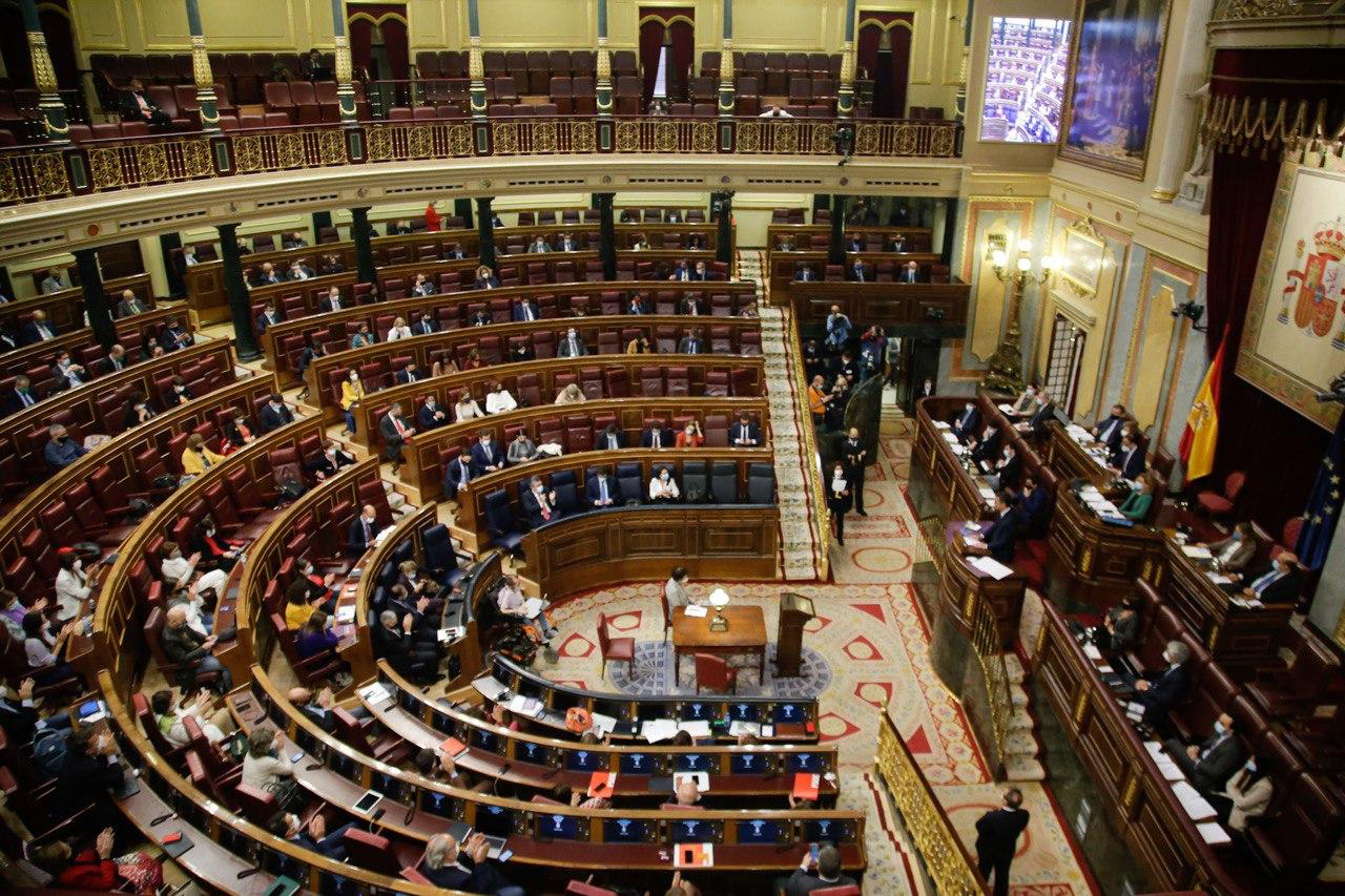 El Gobierno español prohibió el despido de trabajadores si tenía que ver con la covid-19 | ACN El Gobierno español prohibió el despido de trabajadores si tenía que ver con la covid-19 | ACN