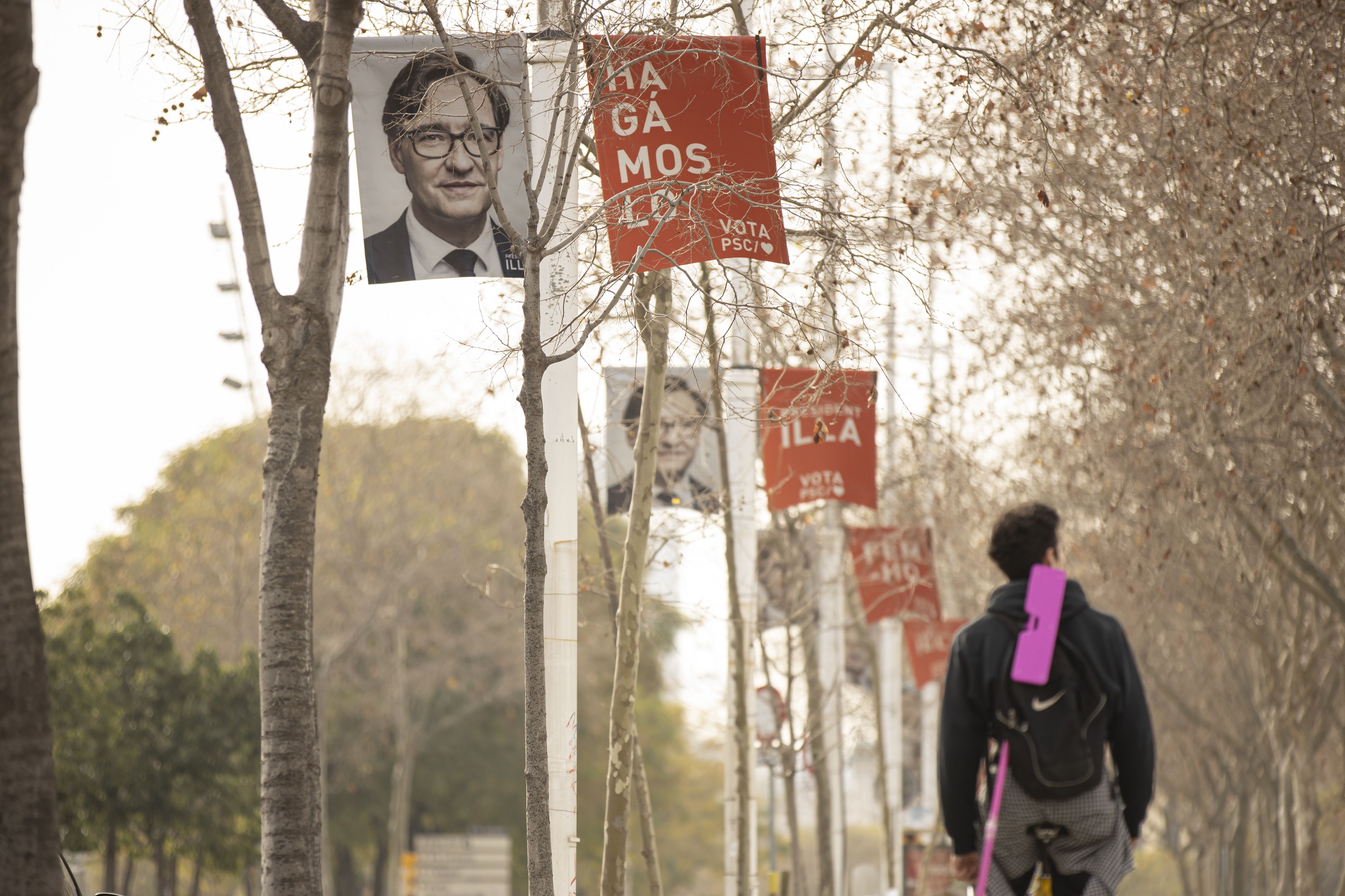 Carteles electorales para el 14F. | ACN Carteles electorales para el 14F. | ACN
