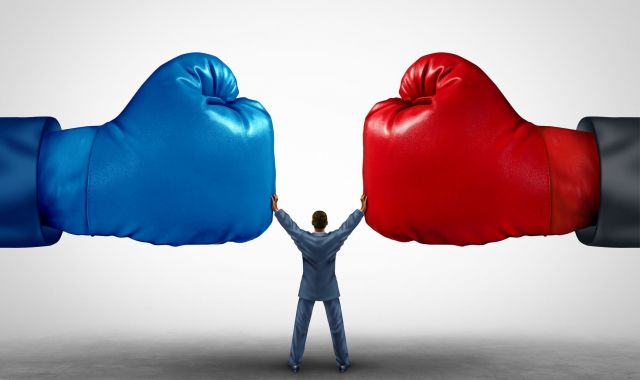 El empresari ante la política. | iStock L'empresari ante la política. | iStock