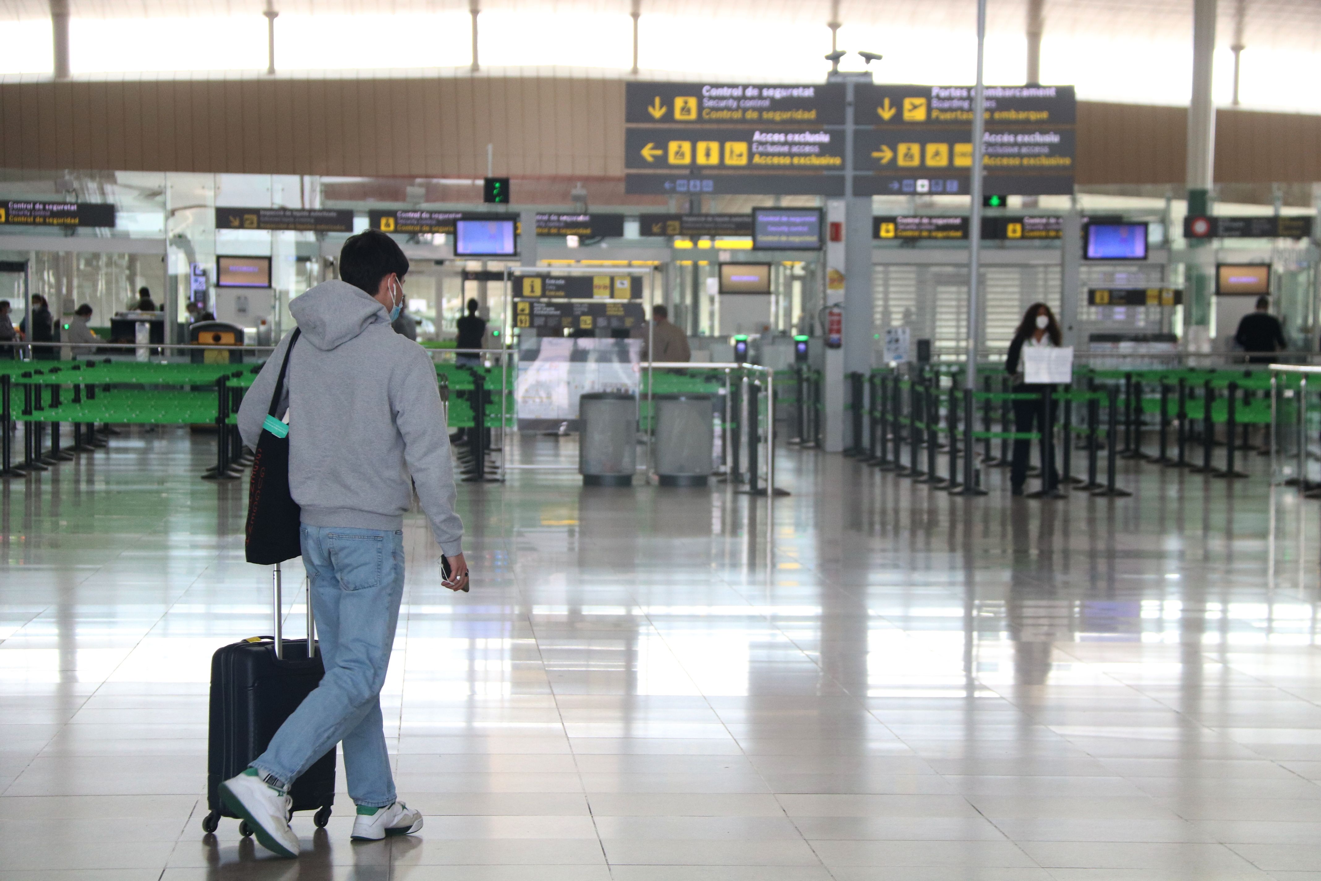 L'aeroport de Barcelona durant la Setmana Santa | ACN L'aeroport de Barcelona durant la Setmana Santa | ACN