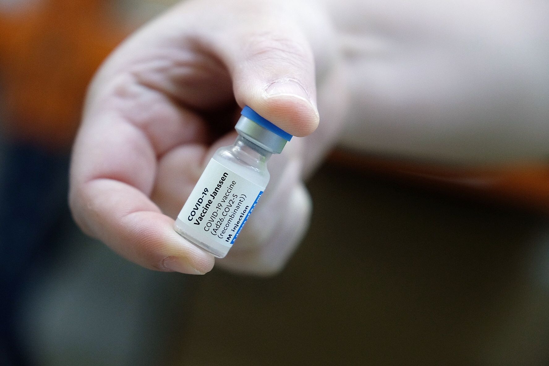 Primer pla d'una dosi d'una vacuna contra la covid 19 | ACN Primer pla d'una dosi d'una vacuna contra la covid 19 | ACN