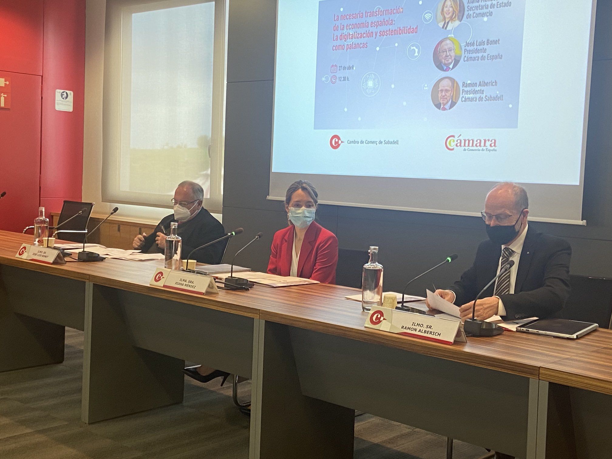 Acte organitzat per la Cambra de Sabadell amb José Luis Bonet, Xiana Méndez i Ramon Alberich Acte organitzat per la Cambra de Sabadell amb José Luis Bonet, Xiana Méndez i Ramon Alberich
