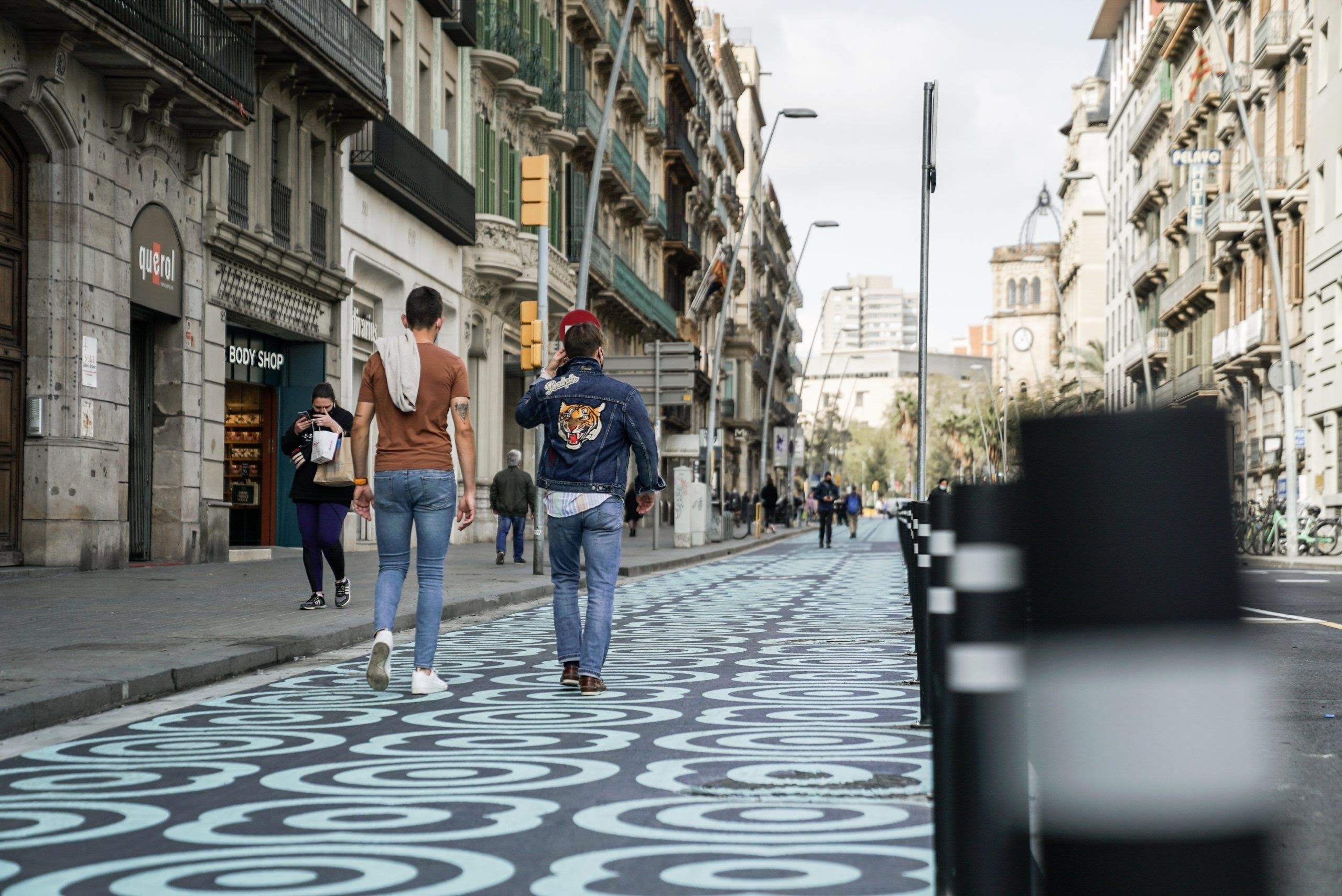 Una de les actuacions de mobilitat de l'Ajuntament de Barcelona, al carrer Pelai | Europa Press Una de les actuacions de mobilitat de l'Ajuntament de Barcelona, al carrer Pelai | Europa Press