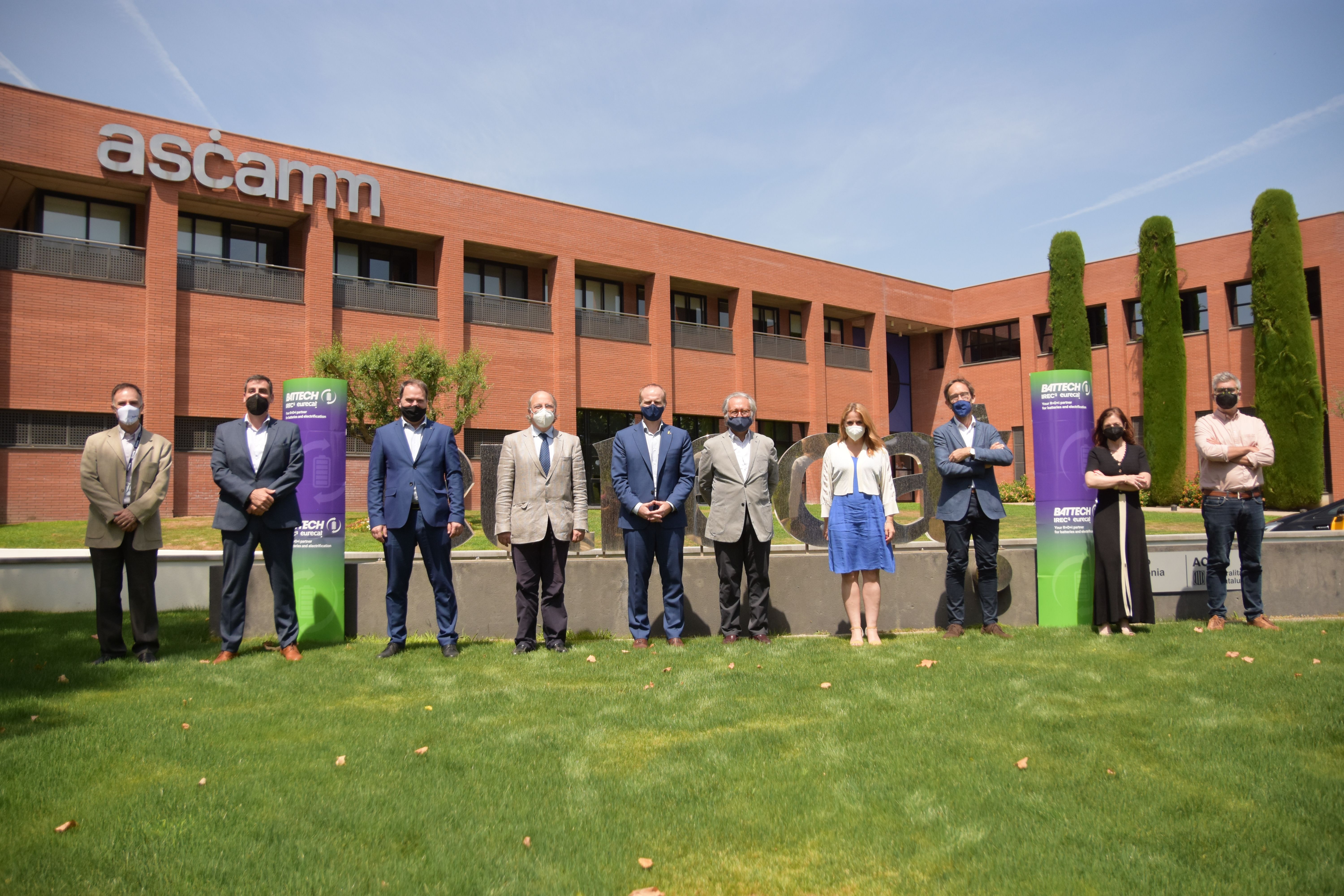 Los miembros de Battech, el nuevo centro surgido de la colaboración entre la IREC y Eurecat, durante la presentación del proyecto | Cedida Los miembros de Battech, el nuevo centro surgido de la colaboración entre la IREC y Eurecat, durante la presentación del proyecto | Cedida