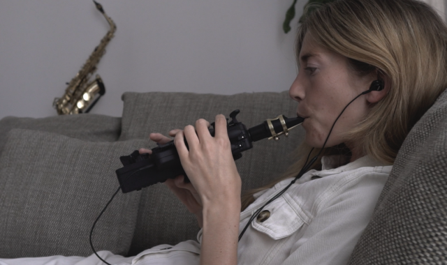 Travel Sax, la primera versió de l'instrument electrònic d'Odisei Music | Cedida