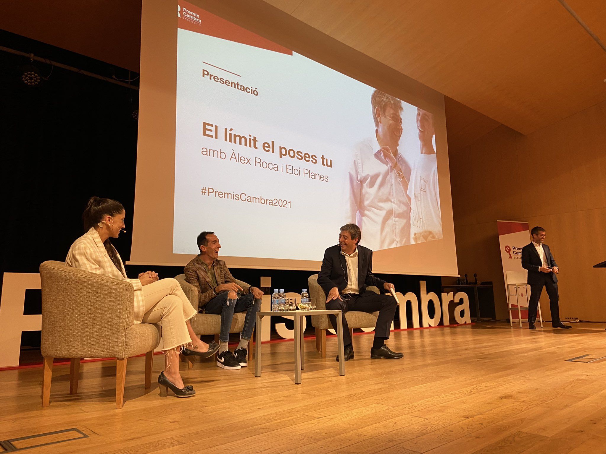 Conversa entre Eloi Planes i Àlex Roca durant els Premis Cambra de Sabadell | Cambra de Sabadell Conversa entre Eloi Planes i Àlex Roca durant els Premis Cambra de Sabadell | Cambra de Sabadell