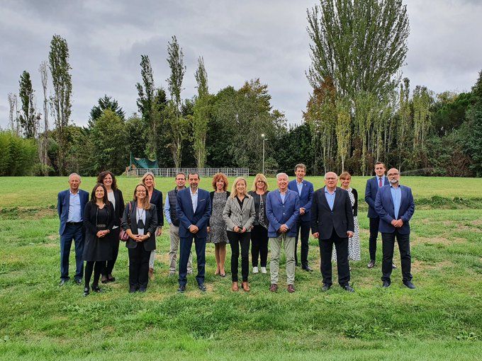 Empresarios hacen piña para reclamar mejoras a la administración | Cecot Empresarios hacen piña para reclamar mejoras a la administración | Cecot