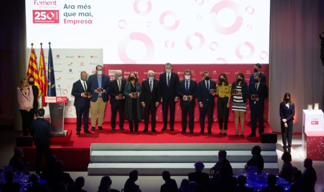 Imatge dels guanyadors dels XIV Premis Ferrer Salat de Foment del Treball | EP