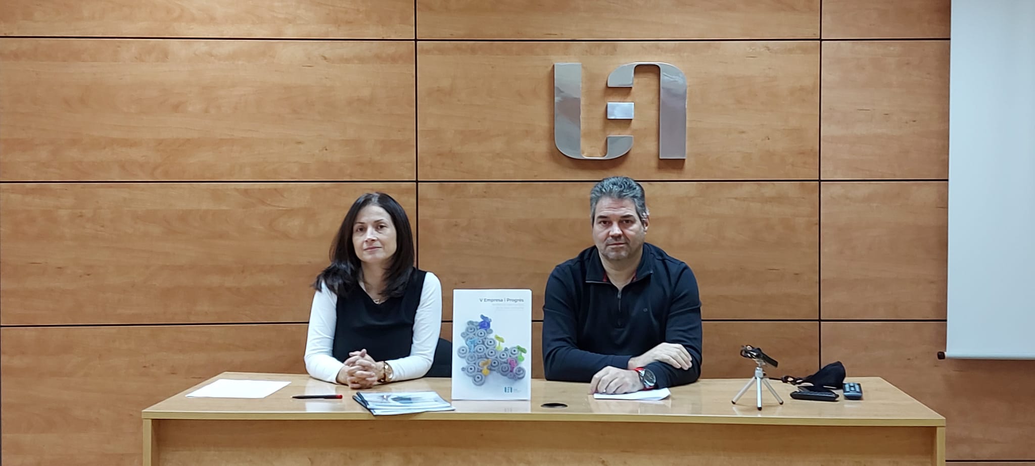 Presentació de la cinquena edició del Fòrum Empresarial de l'Anoia, amb Paula Arias i Joan Domènech, secretària general i president | Cedida Presentació de la cinquena edició del Fòrum Empresarial de l'Anoia, amb Paula Arias i Joan Domènech, secretària general i president | Cedida