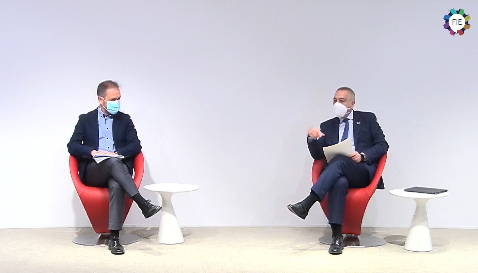 Pere Navarro, delegat especial de l'Estat del CZFB, i Eduardo Álvarez, del Fòrum Indústria i Energia a la jornada organitzada per ambdues entitats | Europa Press Pere Navarro, delegat especial de l'Estat del CZFB, i Eduardo Álvarez, del Fòrum Indústria i Energia a la jornada organitzada per ambdues entitats | Europa Press