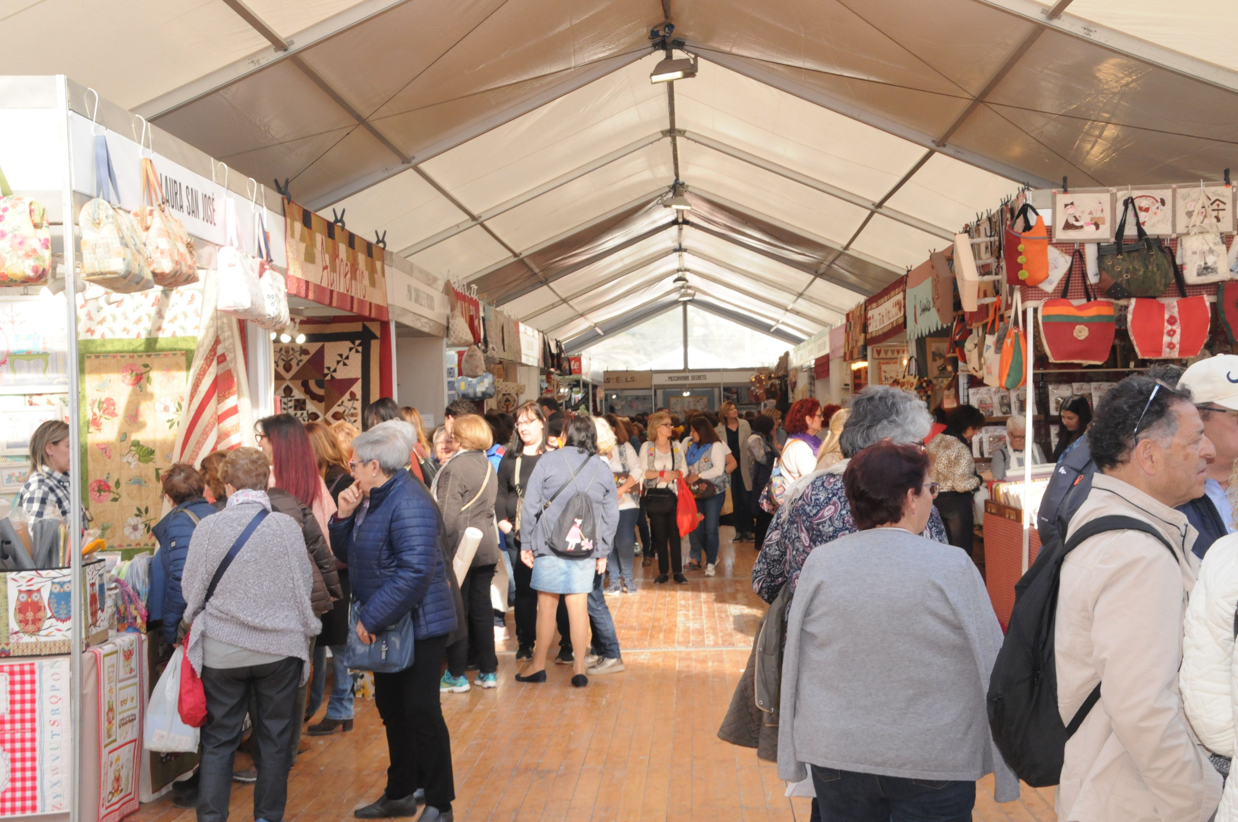 Festival Internacional de Patchwork de Sitges, antes de la covid, en 2019 | Cedida Festival Internacional de Patchwork de Sitges, antes de la covid, en 2019 | Cedida