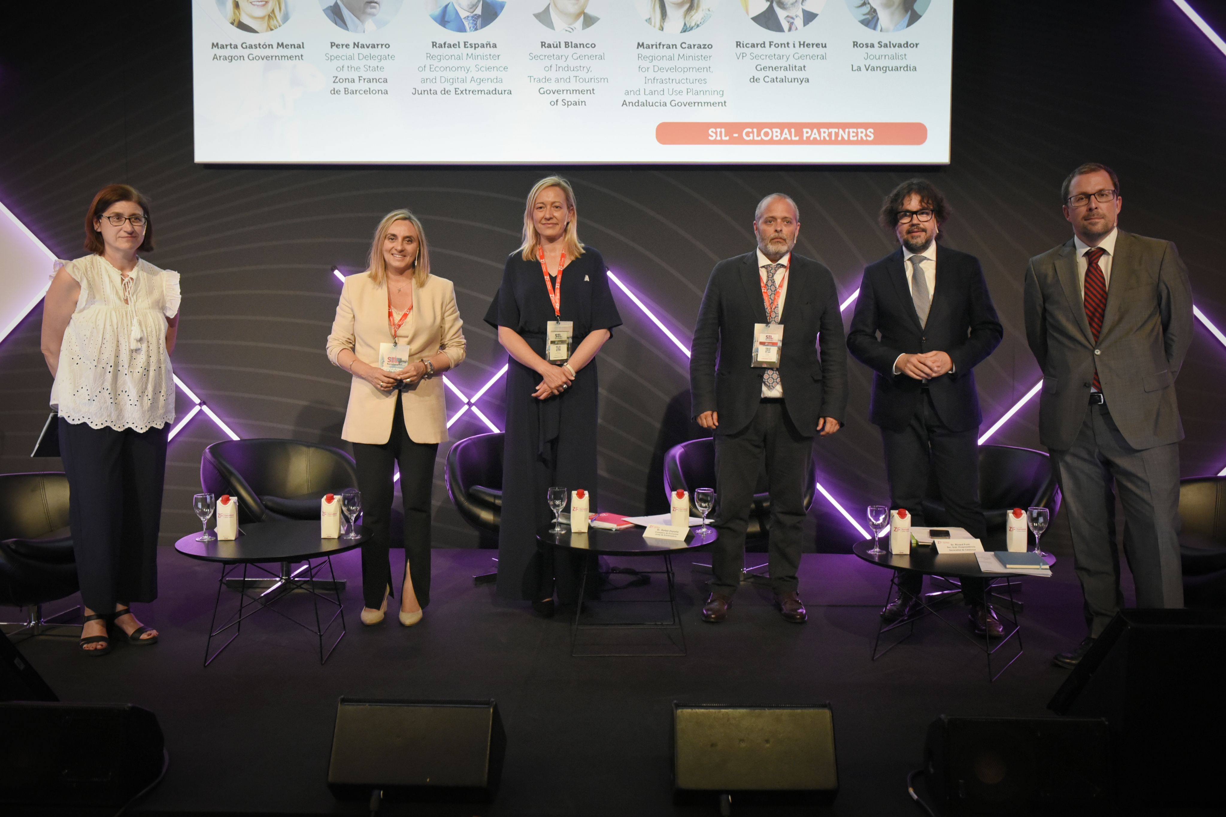 Consejeros autonómicos en la mesa redonda 'Las oportunidades de las comunidades con los fondos Next Generation' organizada en el marco del SIL 2022 | Cedida Consejeros autonómicos en la mesa redonda 'Las oportunidades de las comunidades con los fondos Next Generation' organizada en el marco del SIL 2022 | Cedida