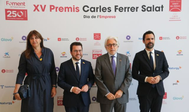 Les autoritats a la presentació dels XV Premis Carles Ferrer Salat | ACN