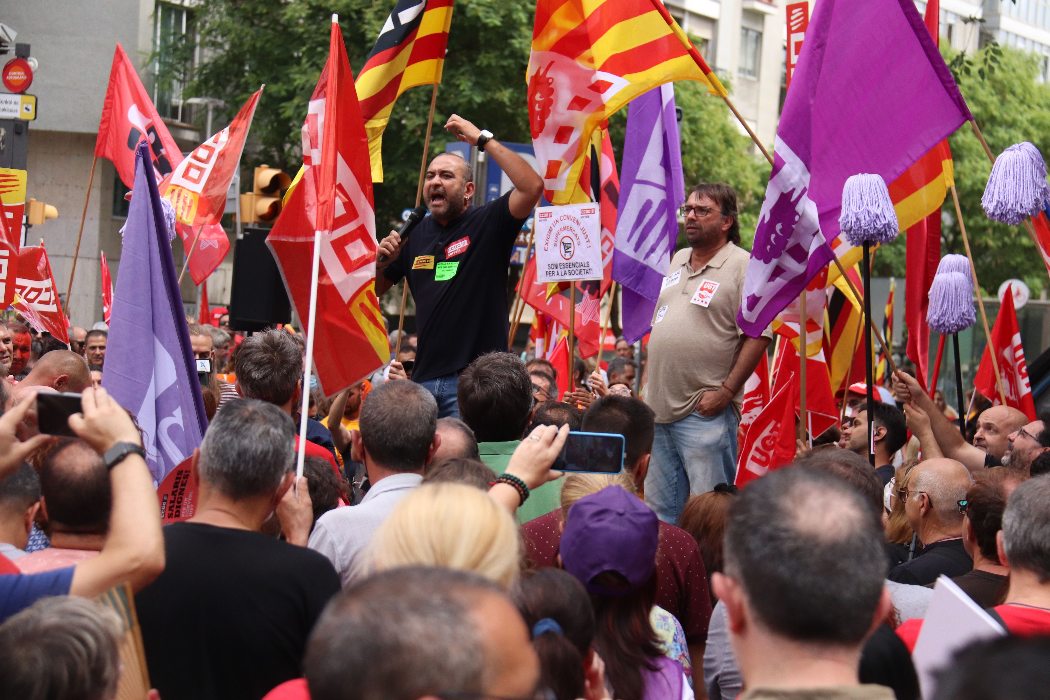 CCOO y UGT reclaman evitar empobrecer el estado del bienestar | ACN