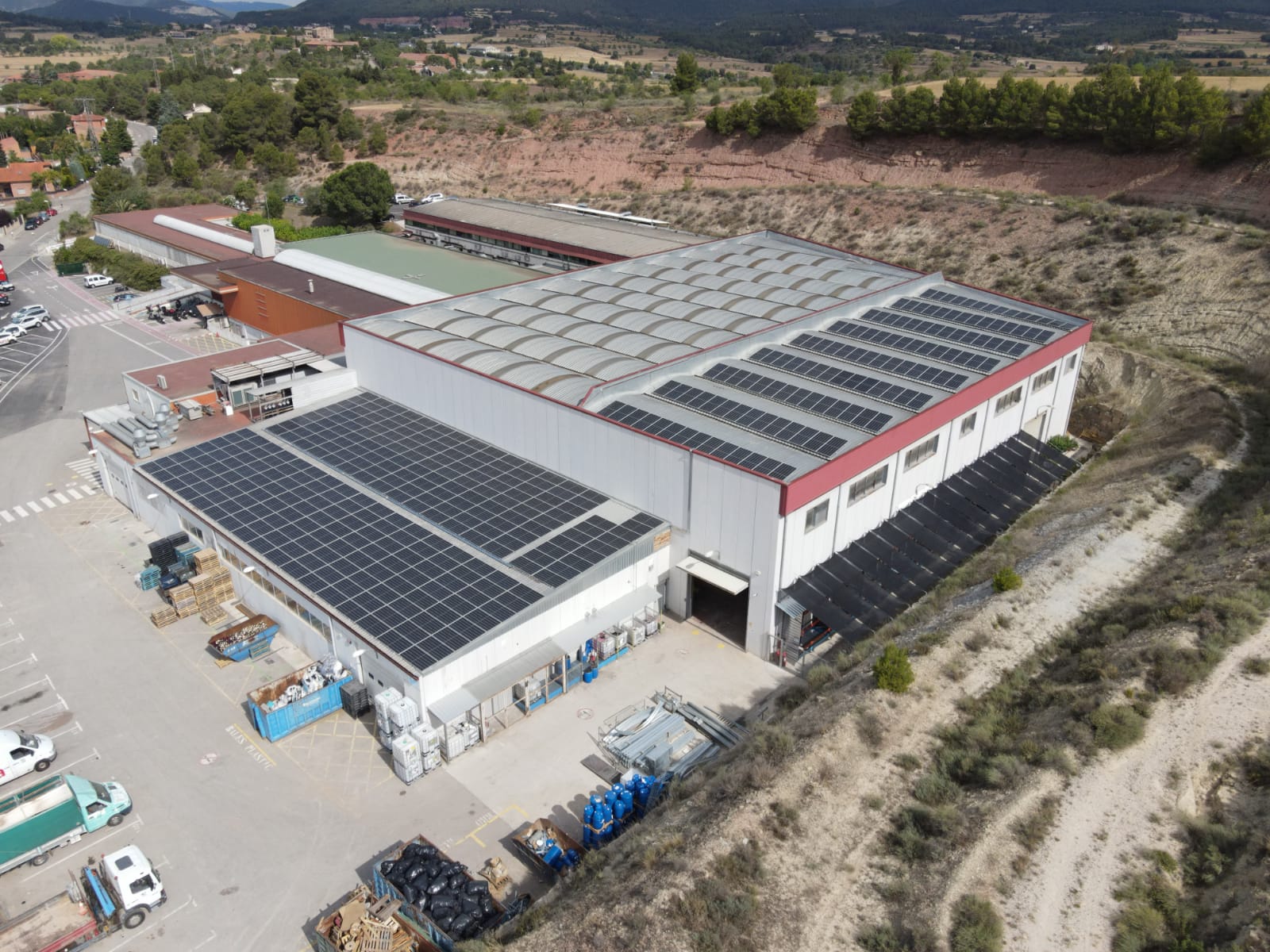 Exterior de las instalaciones de Àuria Cosméticos en Igualada Cedida Exterior de las instalaciones de Àuria Cosméticos en Igualada Cedida