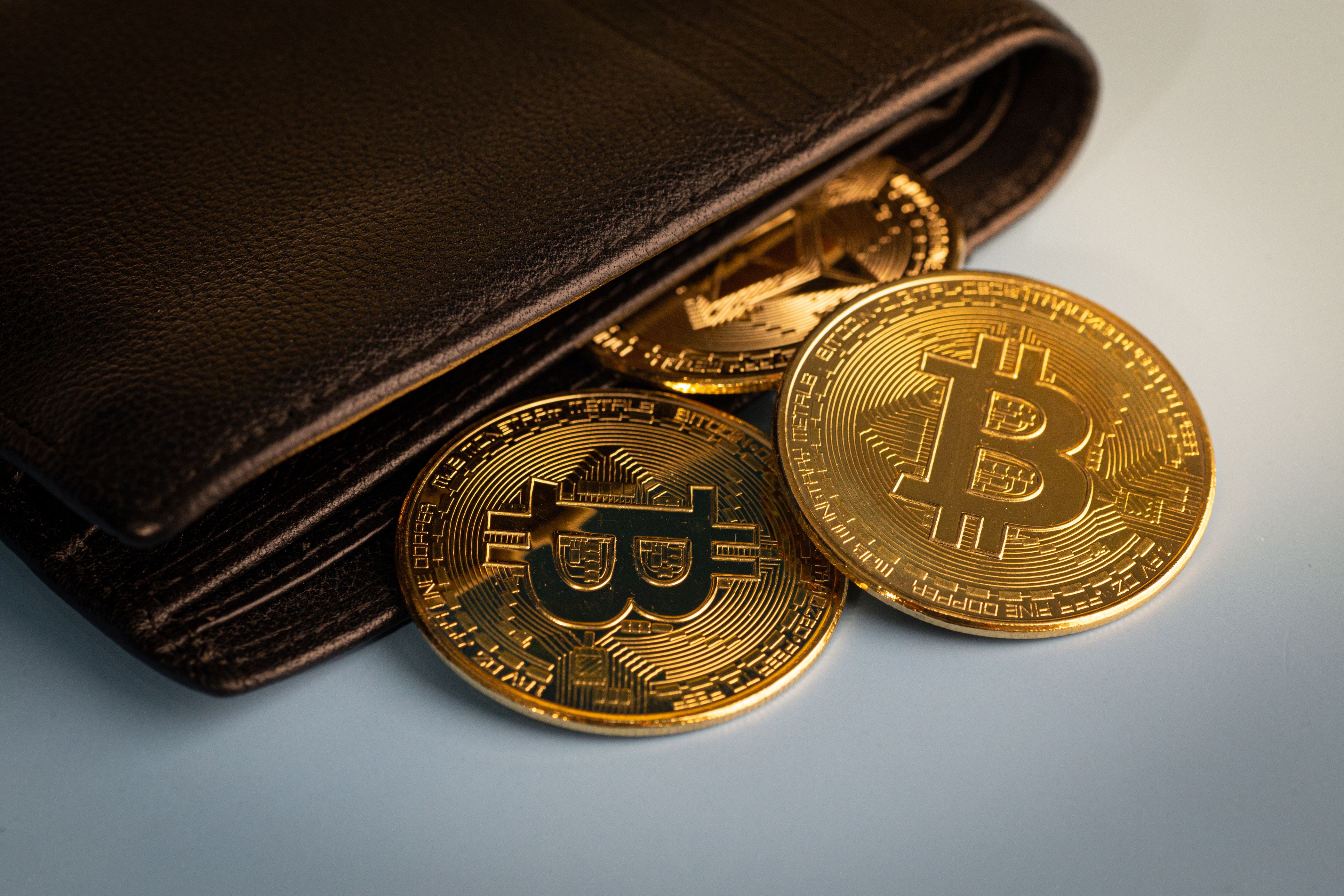 Imagen de una moneda virtual | iStock